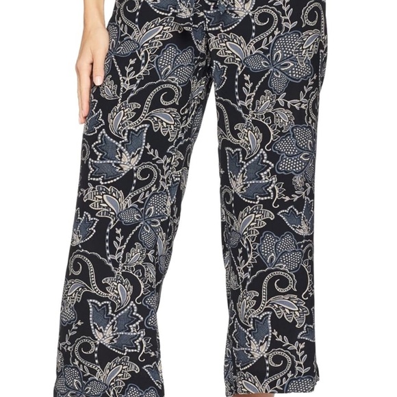 Sanctuary Calypso print rayon pant, like new, worn once. - Picture 1 of 12